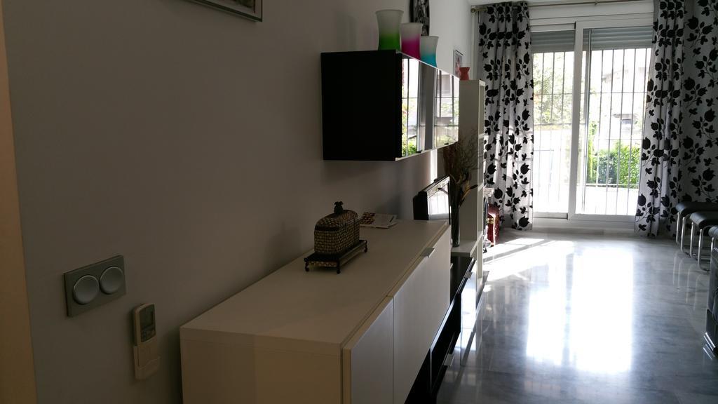 דירות דניה Apartamento Elegance חדר תמונה